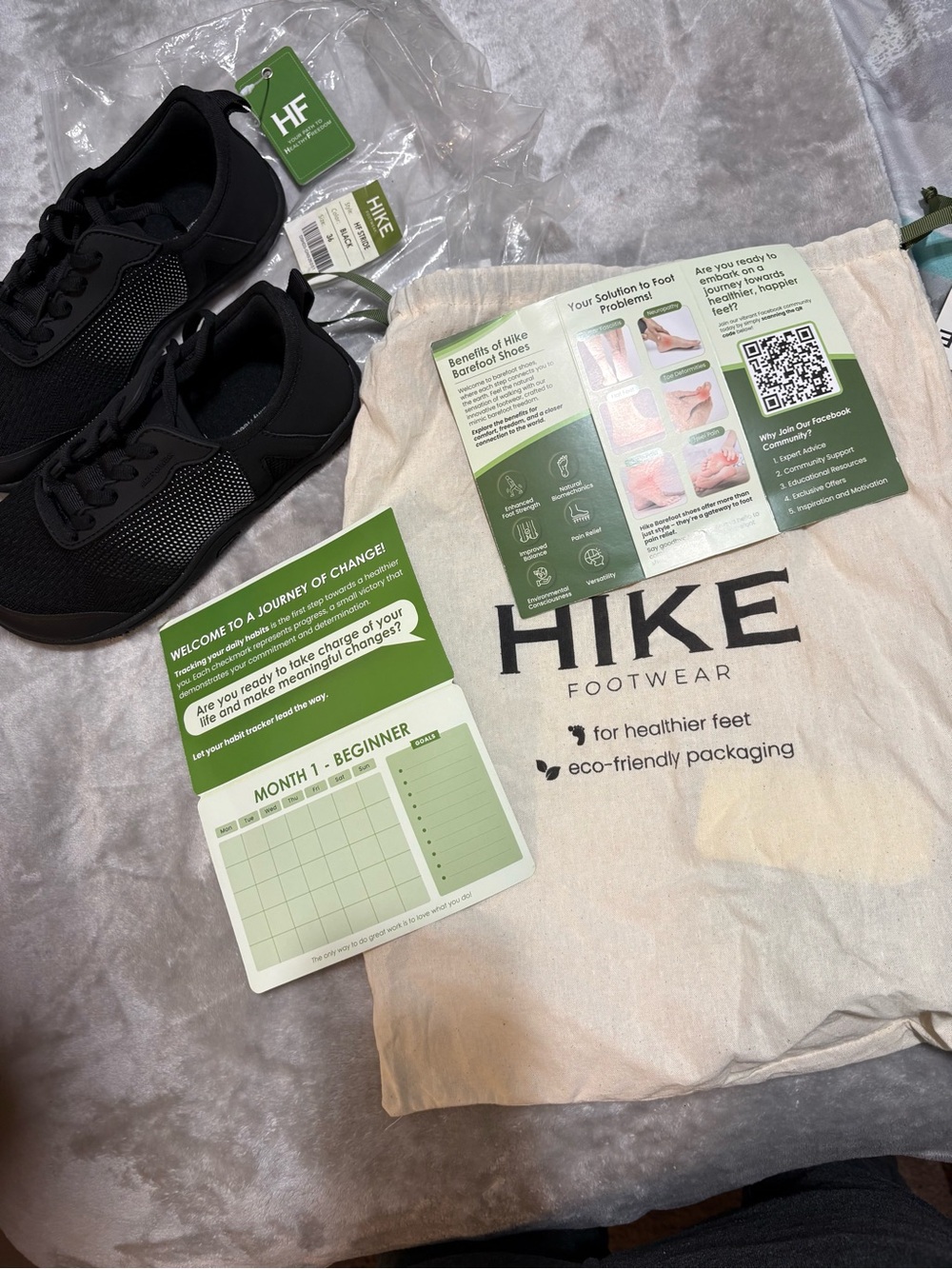 HIKE Women's Black Lightweight Mesh Flats